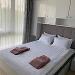 двуспални оазис бийч клуб Lozenec
