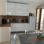двуспални оазис бийч клуб