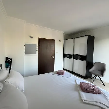 公寓 двуспални оазис бийч клуб *